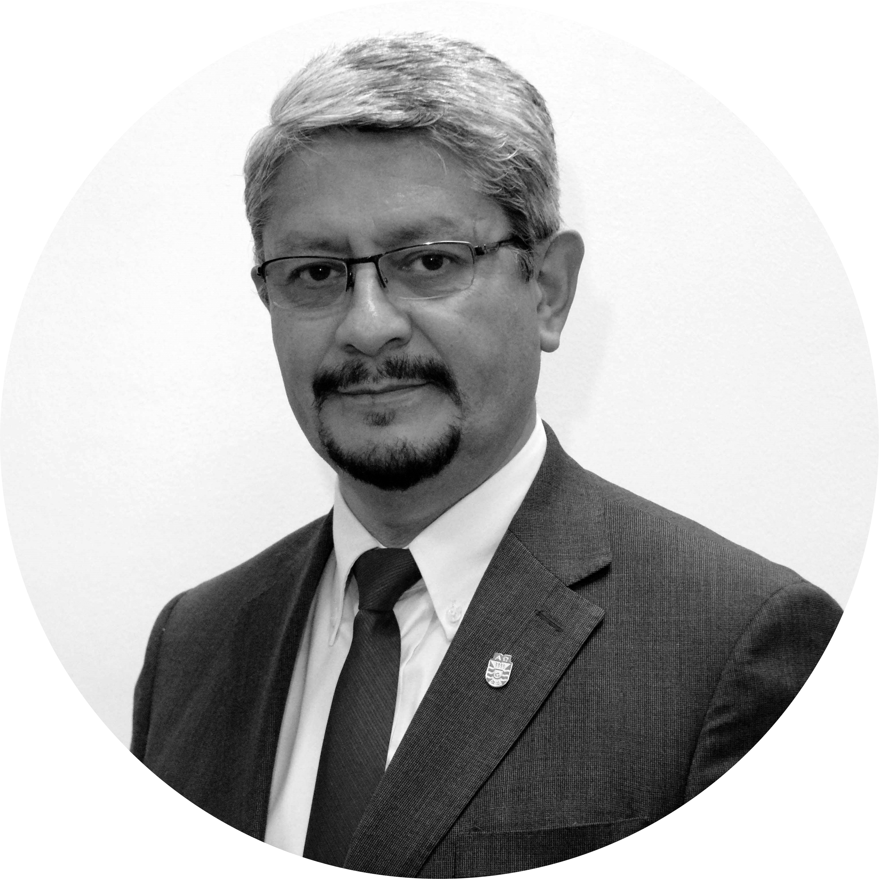 Rector Mauricio Cataldo Monsalves