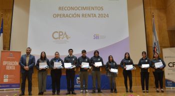 Estudiantes de CPA y liceos de Ñuble fueron reconocidos por apoyar al SII en Operación Renta 2024