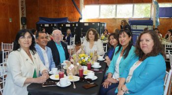 Secretarias fueron reconocidas por su aporte al quehacer institucional de la UBB en la sede Ñuble