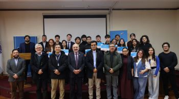 Unidad de Emprendimiento certificó a estudiantes que participaron en programa Atrévete a emprender
